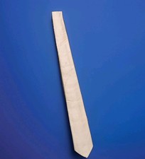 Elegante Cravatta Artigianale