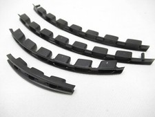 INSERTI PORTA NERI E PEZZO