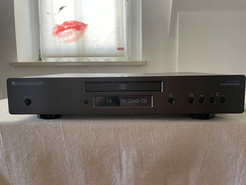 Top cambridge audio azur - **top,