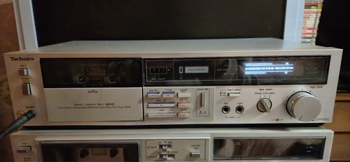 Piastra cassetta stereo - cassetta,
