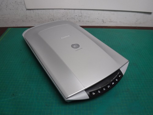 Canon canoscan 4400f flatbed - canon,
