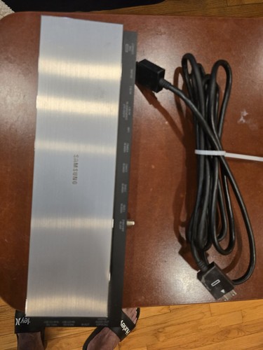 Samsung one connect box - one,