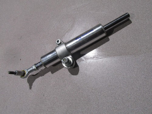 Ammortizzatore sterzo - di,