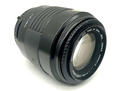 Sigma 210 4 - 70-210, 1:4-5.6