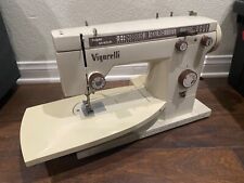 Antica macchina da cucire Vigorelli B38294 con pedale