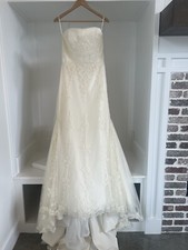 STUNNING Pronovias Barcelona