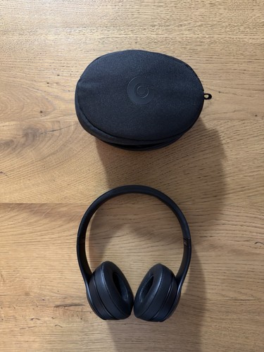 Beats solo by - by, dr