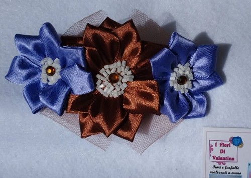 Fermaglio per capelli con - fermaglio,