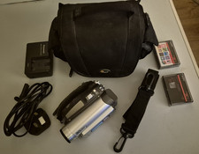 Pacchetto videocamera MiniDv Panasonic NV- GS27EB testata e funzionante