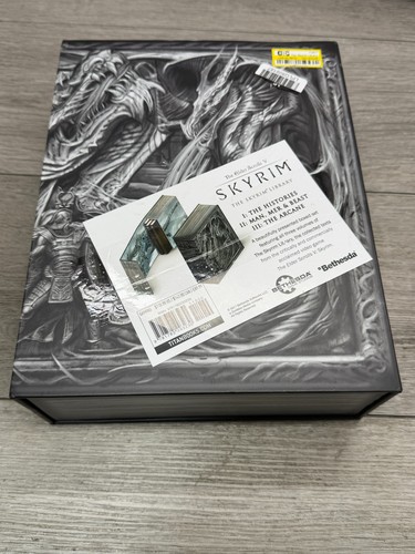 Skyrim library box set - skyrim,