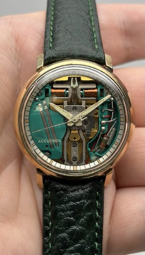 Accutron spaceview 214 1966 - spaceview,