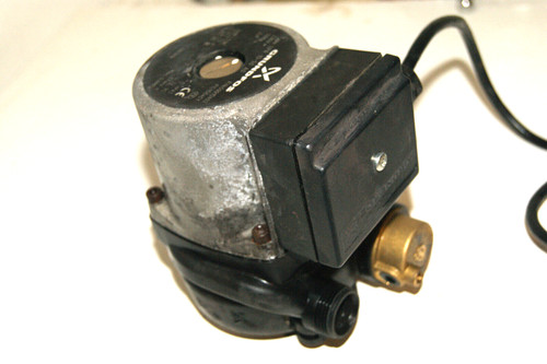 Pompe chaudiere circulateur - pompe,