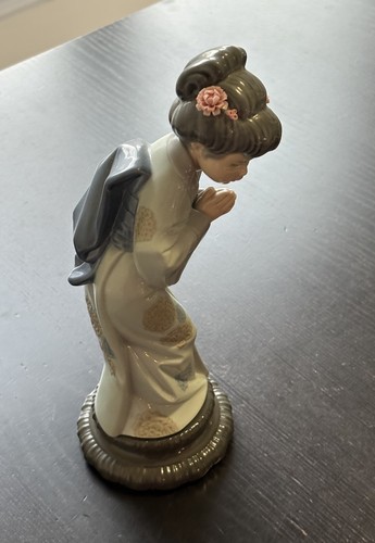 Lladro sayonara porcelain - lladro,