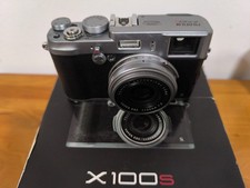 Fuji X100s per pezzi di