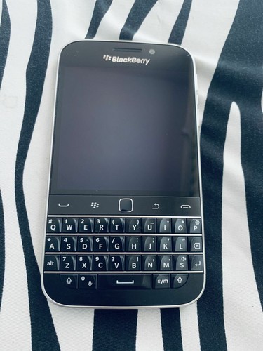 Blackberry q20 unlocked a - unlocked,