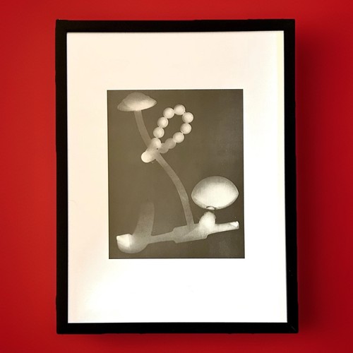 Man ray rayograph - ray, astratto"