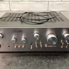 Amplificatore integrato stereo