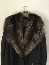 PRADA COAT WITH REMOVABLE FUR COLLAR COMES WITH PRADA DUST COVER