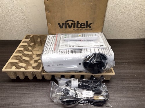 Vivitek dx883st 3300 - dx883st, 3300-lumen
