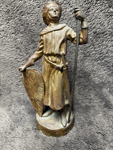 Antica statua guerriero