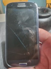 Samsung Galaxy S3 Smartphone GT-I9300  Si Accende Ma Display Rotto 