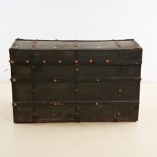 BAULE ANTICO IN LEGNO