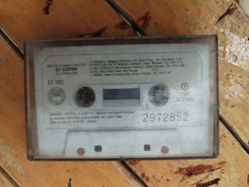 Cassetta audio compilation