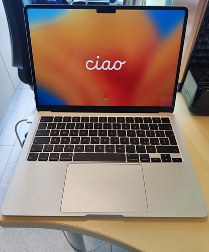Apple macbook air m2 - macbook,