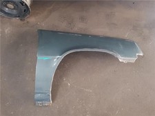 Parafango anteriore destro