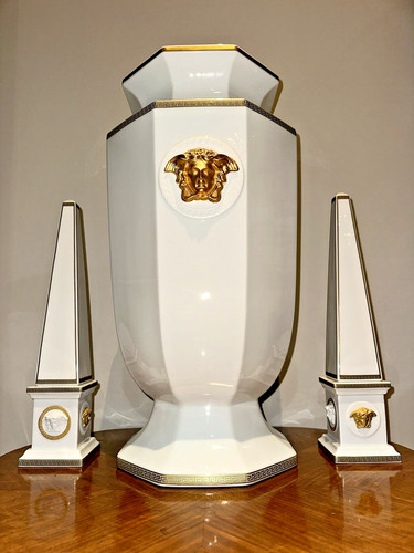 Trio monumentale vaso - monumentale:,