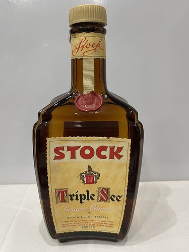 Stock triple sec curaçao - triple,