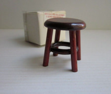 Sgabello Rotondo-Case delle