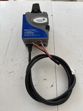 VALVOLA FILETTATA A 3 VIE + 2 ATTUATORI ( TUTTO JOHNSON CONTROLS)