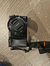 Sony Alpha α6000 24.3MP