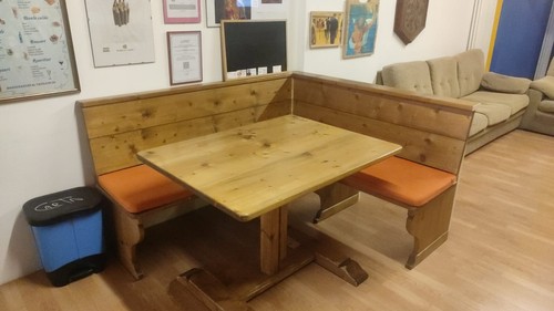 Giropanca con tavolo - , piallato