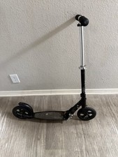 MICRO Kickboard Monopattino