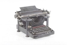 Macchina scrivere vintage - da,
