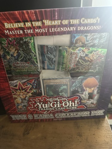 Yugi and kaiba collectors box - and,