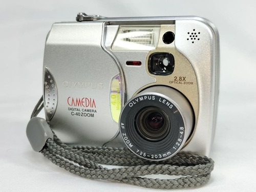 Fotocamera digitale compatta