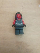 Lego She Hulk Rossa Minifigure 76078