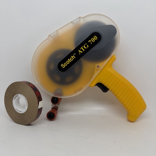 Applicatore dispenser adesivo