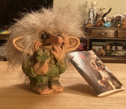 Nyform troll with four leaf - troll,