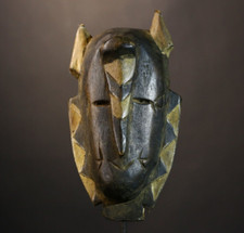 Maschera tribale africana