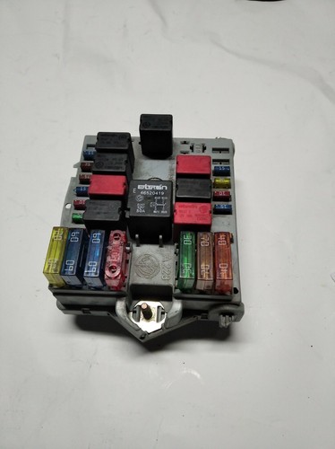 Scatola porta fusibili - scatola,