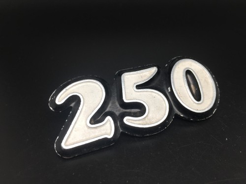 Benelli 250 logo sigla - benelli,