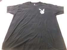 T-shirt bianca e nera grande