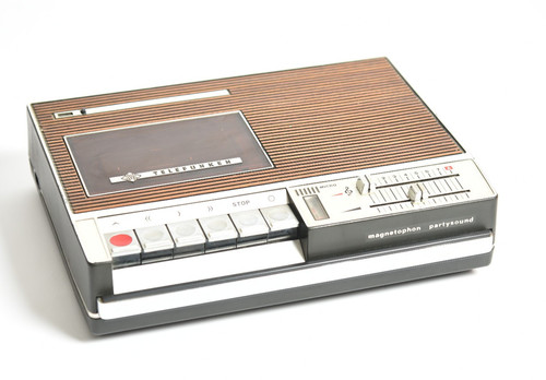 Registratore cassette - a,