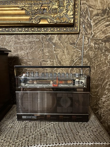 Radio transistor itt - radio, a