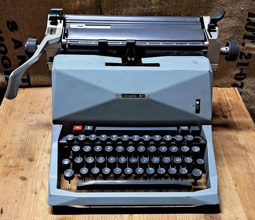 Macchina scrivere olivetti - macchina, da