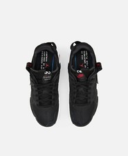 Jordan MA2 Black / University